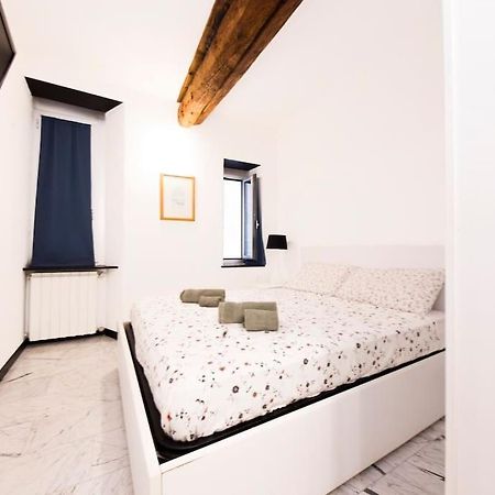 Appartamento La Citta Vecchia Gênes Extérieur photo
